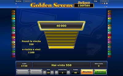 Funzionalità rischio attiva sulla slot Golden Sevens di Novomatic.