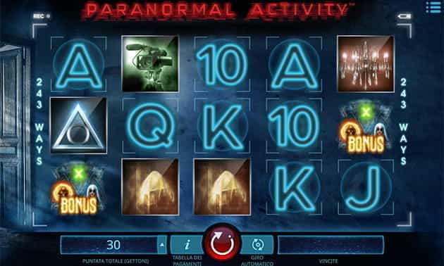 L’interfaccia di gioco della slot Paranormal Activity.
