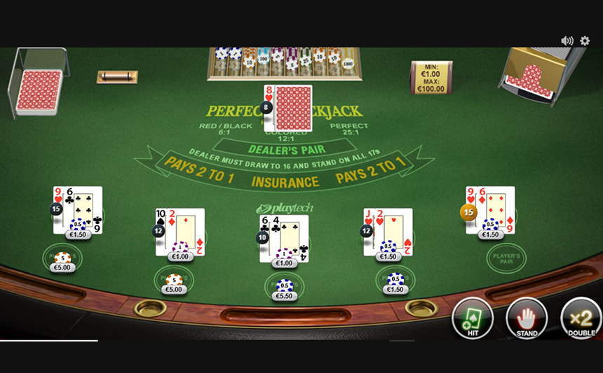 La schermata principale del Perfect Blackjack con suggerimento di gioco