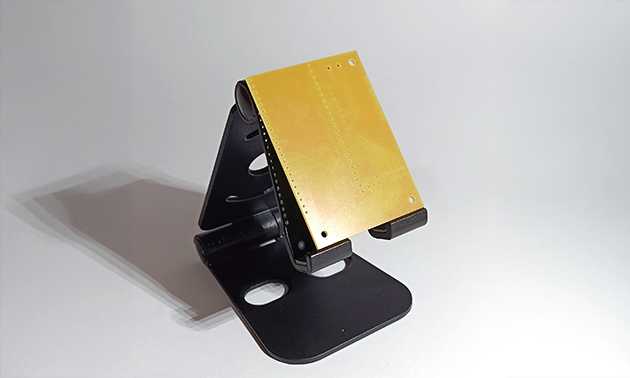 Lato frontale del livello superiore PCB