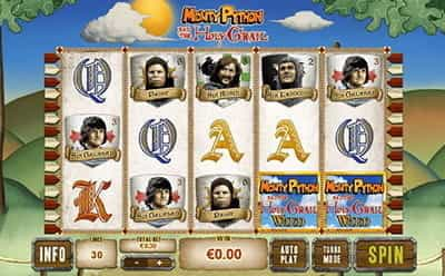 Interfaccia grafica della slot Monty Python and The Holy Grail di Playtech.