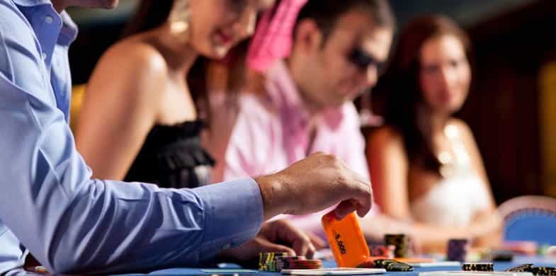 Giocatori Tavolo Poker