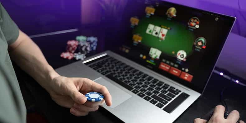 Poker Online Laptop